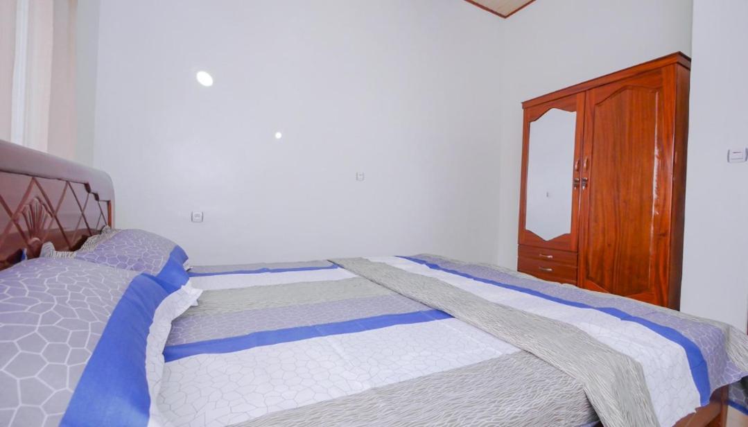 Da Vinci House Bed & Breakfast คิกาลี ภายนอก รูปภาพ
